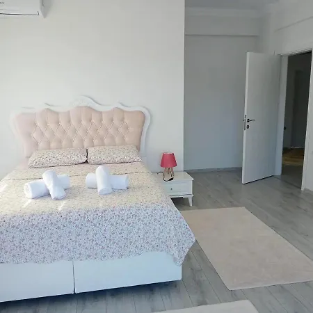 Da Muhtesem Doga Icerisinde, Harika Meva *